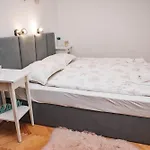 Mihael And Melani 公寓