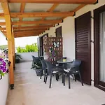 Mihael And Melani 波雷奇