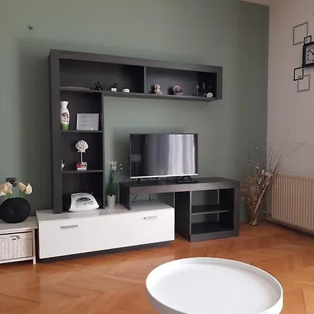 Appartement Mihael And Melani *