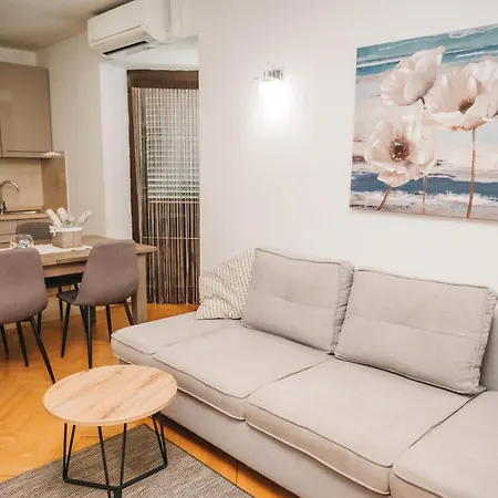 Mihael And Melani Porec