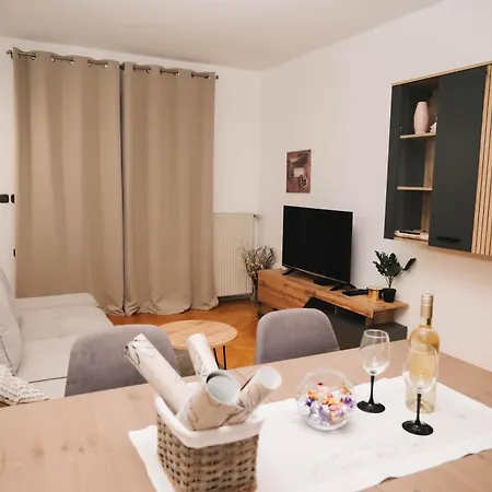 Appartement Mihael And Melani Poreč